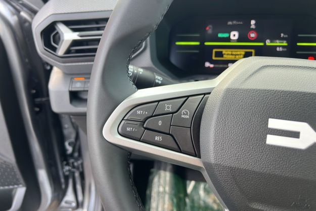 DACIA DUSTER HYBRID-G 150 4X4 EXPRESSION