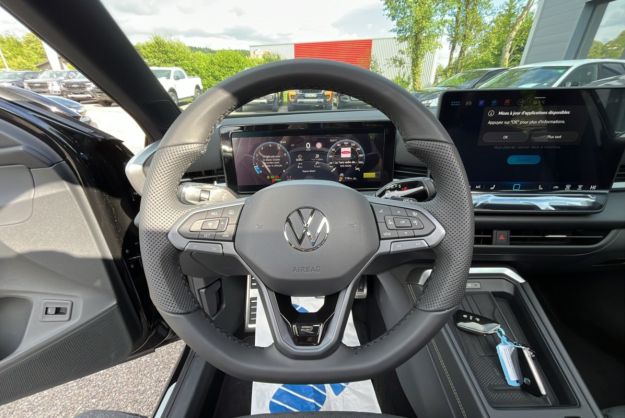 VOLKSWAGEN T-ROC ETSI 150 DSG7 R-LINE PLUS