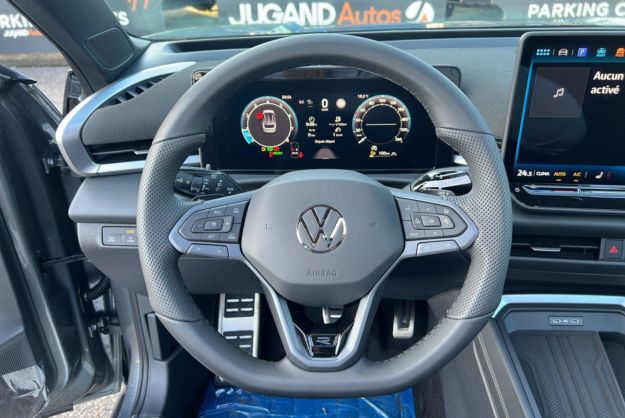 VOLKSWAGEN T-ROC ETSI 150 DSG7 R-LINE PLUS