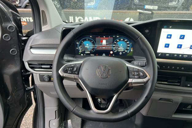 VOLKSWAGEN TRANSPORTER TDI 170 DSG PROCAB L2