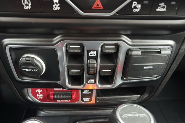 JEEP GLADIATOR 3.6 V6 286 RUBICON CREW CAB