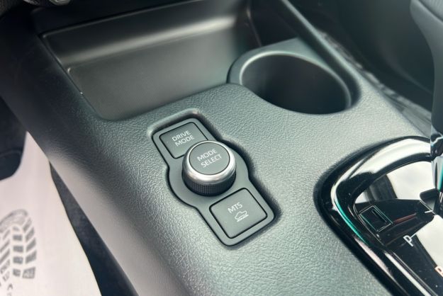 TOYOTA HILUX 2.8 204 BVA INVINCIBLE 4PL