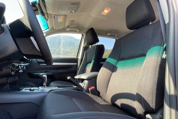 TOYOTA HILUX 2.8 D4-D 204 BVA EXECUTIVE 4PL