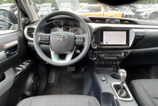 TOYOTA HILUX 2.8 D4-D 204 BVA EXECUTIVE 4PL