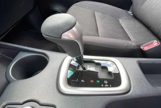 TOYOTA HILUX 2.8 D4-D 204 BVA EXECUTIVE 4PL