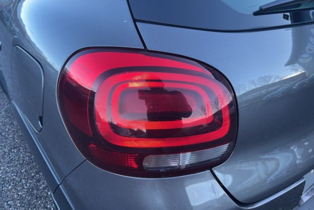 CITROEN C3 1.2 PURETECH 110 EAT6 SHINE