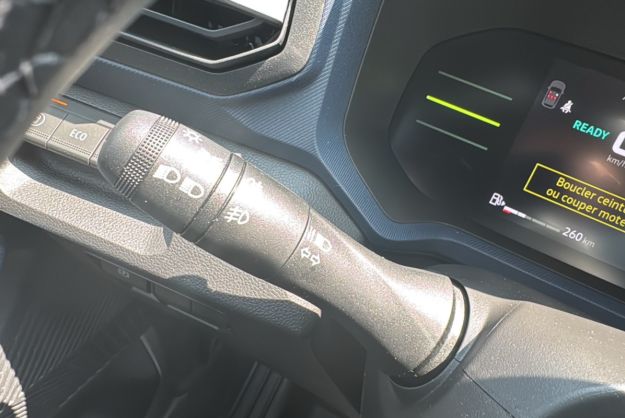 DACIA DUSTER HEV 140 JOURNEY PLUS