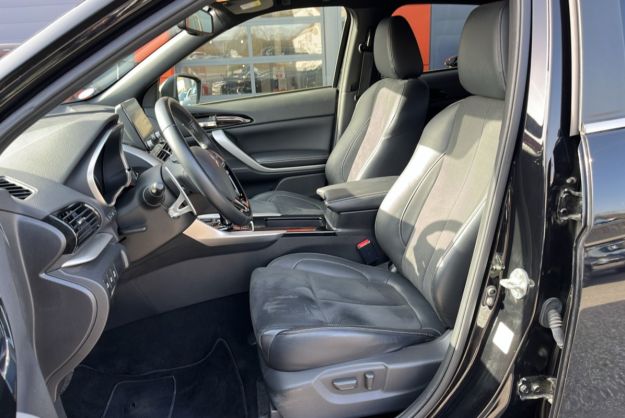 MITSUBISHI ECLIPSE CROSS 2.4 PHEV 4WD INTENSE