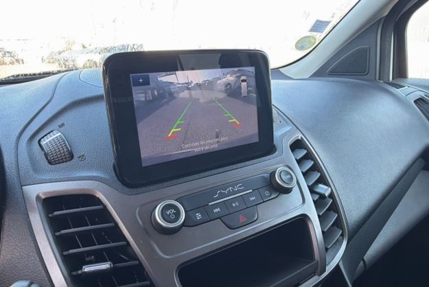 FORD TRANSIT CONNECT 1.5 BVA 120