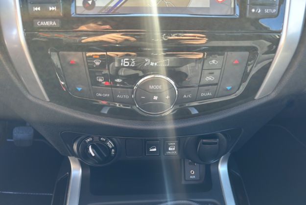 NISSAN NAVARA NP300 2.3 DCI 190 4WD