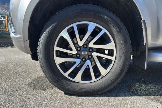 NISSAN NAVARA NP300 2.3 DCI 190 4WD