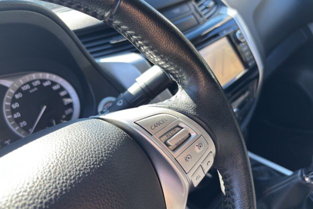 NISSAN NAVARA NP300 2.3 DCI 190 4WD