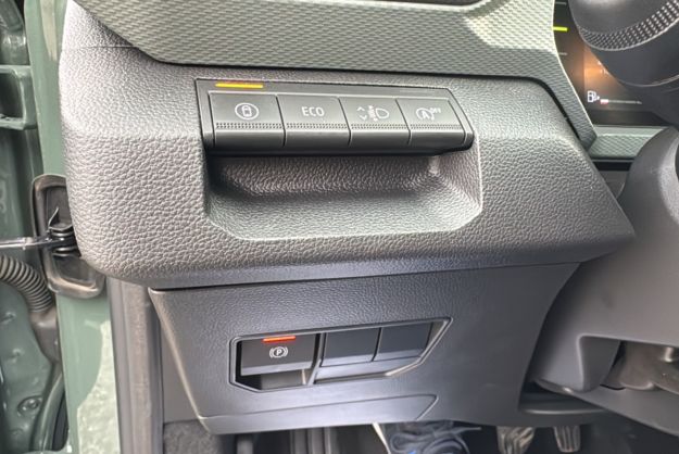 DACIA DUSTER TCE 130 4X2 EXTREME PLUS