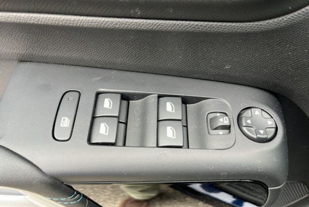 CITROEN C5 AIRCROSS HYBRID 145 E-DSC6 MAX