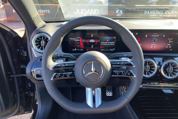 MERCEDES-BENZ CLASSE A 200D BVA EXCLUSIVE DESIGN