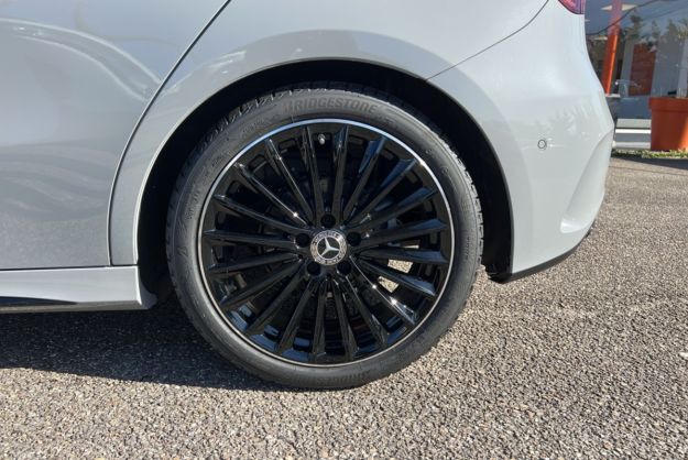 MERCEDES CLASSE A 200D BVA EXCLUSIVE DESIGN