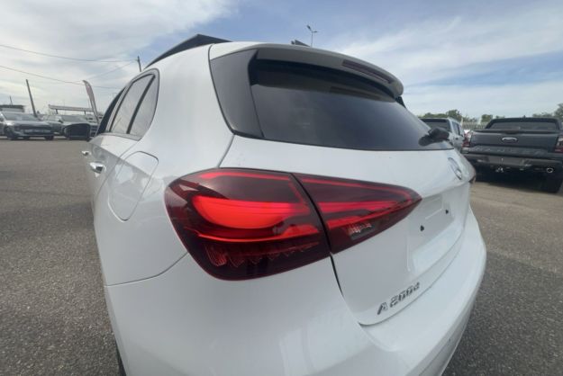 MERCEDES-BENZ CLASSE A 200D BVA EXCLUSIVE DESIGN