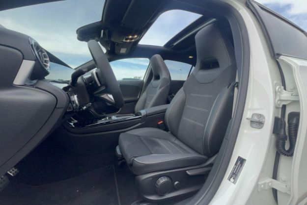 MERCEDES-BENZ CLASSE A 200D BVA EXCLUSIVE DESIGN