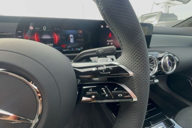 MERCEDES-BENZ CLASSE A 200D BVA EXCLUSIVE DESIGN
