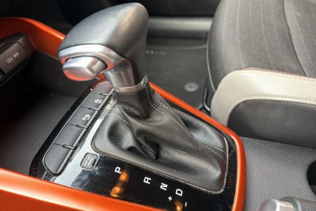 KIA STONIC 1.0 TGDI 120 DESIGN