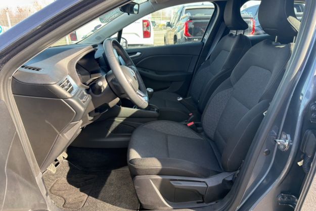 RENAULT CLIO TCE 90 ZEN BVM6