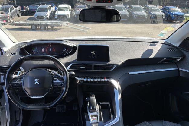PEUGEOT 3008 1.5 HDI 130 ALLURE BUSINESS