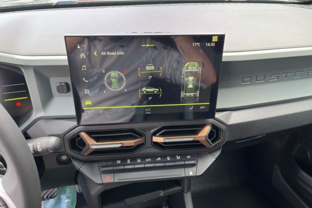 DACIA DUSTER HYBRID-G 150 4X4 EXTREME