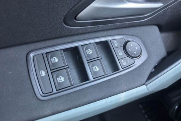 DACIA DUSTER HYBRID-G 150 4X4 EXTREME PLUS