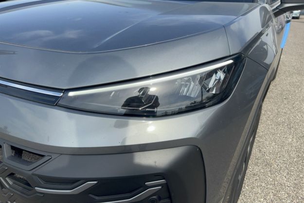 VOLKSWAGEN T-ROC ETSI 150 DSG LIFE PLUS