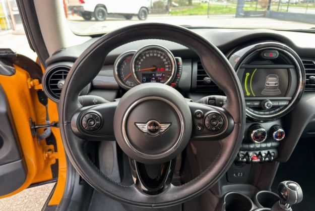 MINI COOPER MINI COOPER (F56) 1.5I 136