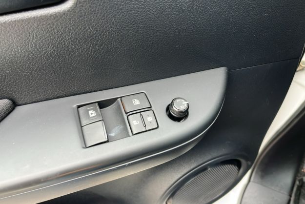 TOYOTA HILUX SINGLE CAB 2.4 150 LECAP