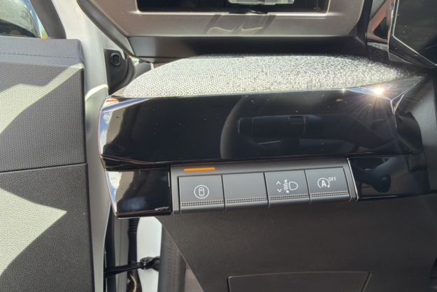 RENAULT CLIO 6 TCE 115 EDC TECHNO