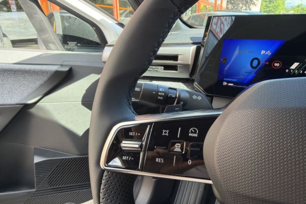 RENAULT CLIO 6 TCE 115 EDC TECHNO