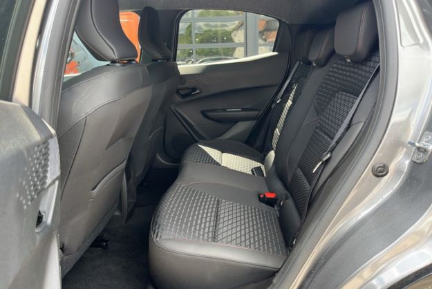 RENAULT CLIO 6 TCE 115 EDC TECHNO