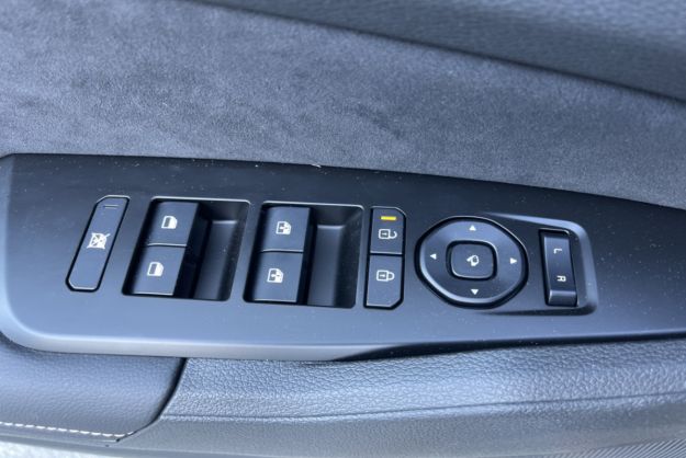 KIA SPORTAGE 1.6 T-GDI HEV 239 GT TOIT PANO