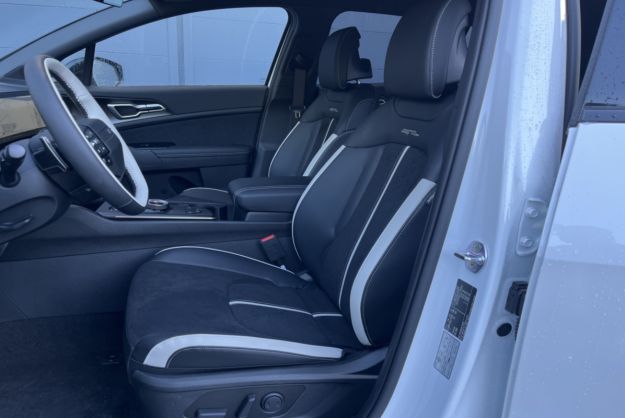 KIA SPORTAGE 1.6 T-GDI HEV 239 GT TOIT PANO