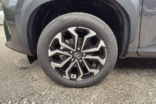 TOYOTA YARIS CROSS HYBRIDE 130 2WD DESIGN