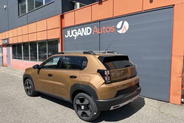 FIAT PANDA 1.2 HYBRID 110 EDCT6 LA PRIMA