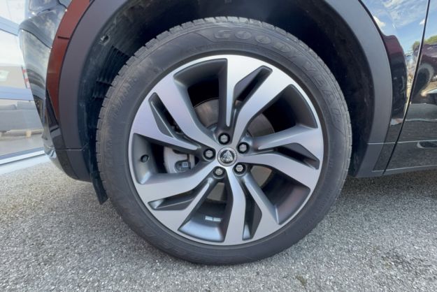 JAGUAR E-PACE 2.0 200 HSE 4X4 R-DYNAMIC E85