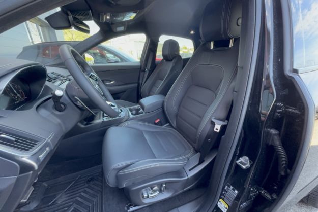 JAGUAR E-PACE 2.0 200 HSE 4X4 R-DYNAMIC E85