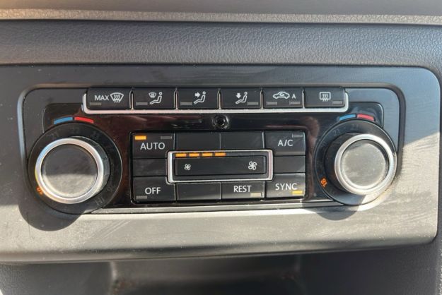 VOLKSWAGEN AMAROK 2 TDI 180 BVA