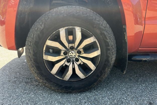 VOLKSWAGEN AMAROK 2 TDI 180 BVA