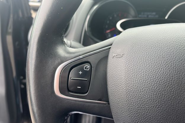 RENAULT CLIO TCE 90 INTENS