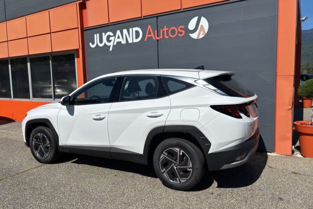 HYUNDAI TUCSON 1.6 T-GDI HEV 239 INITIA