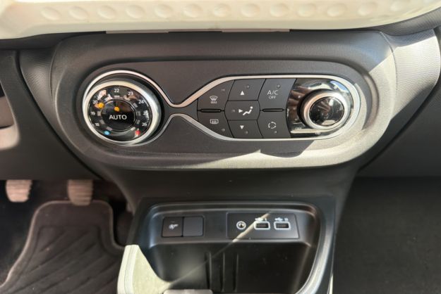 RENAULT TWINGO EQUILIBRE 1.0 SCE 65