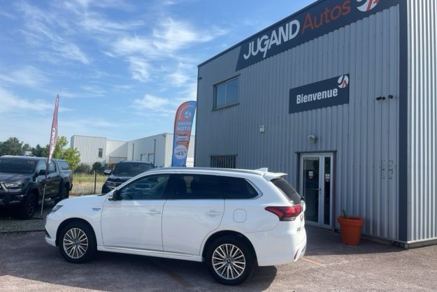 MITSUBISHI OUTLANDER 2.4 PHEV 224 4WD BUSINESS