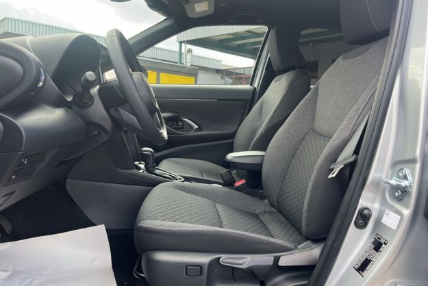 TOYOTA YARIS CROSS HYBRIDE 130 DESIGN CARGO