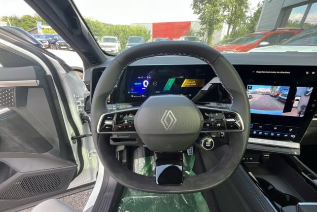 RENAULT AUSTRAL 200 ESPRIT ALPINE TPANO CITY