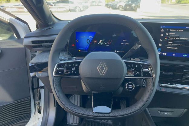 RENAULT CLIO 6 TCE 115 EDC TECHNO PLUS