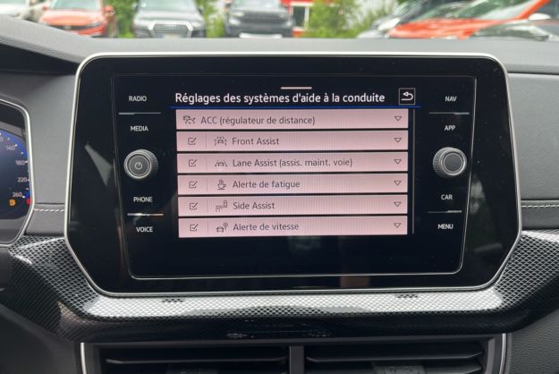 VOLKSWAGEN T-CROSS TSI 116 DSG R-LINE PLUS
